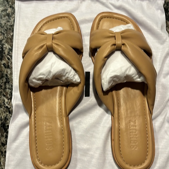 NIB Schutz Fairy Puffer Honey Beige Leather Nude Flat Sandals Slide 9 SOLD OUT! - Picture 10 of 12